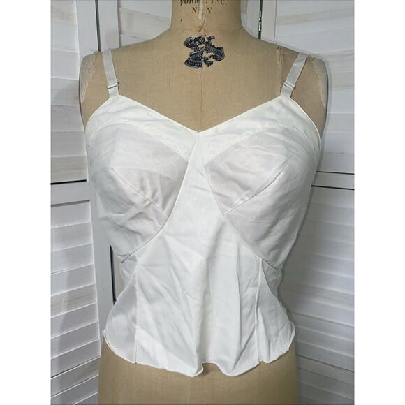 Vintage 60s Charmode Half Slip Nylon Camisole Layer Top Size 36 - Picture 1 of 7